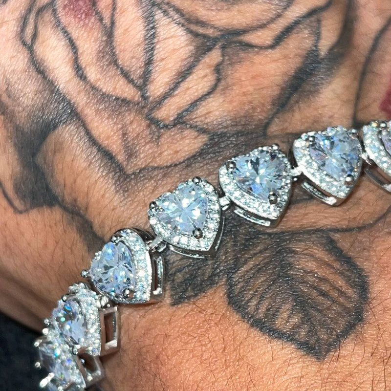 Drice Jewelry | דרייס תכשיטים צמיד לגבר צמיד לב יוקרתי בצבע כסף | צמיד משובץ